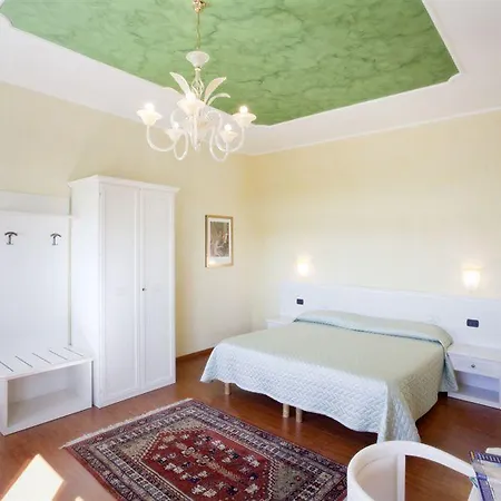 Dei Dogi 3* Каорле