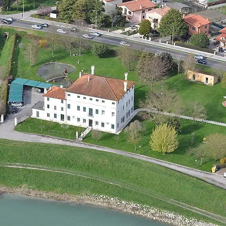Готель Dei Dogi